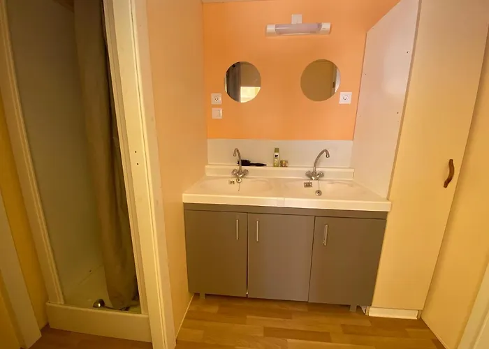 Le Κάμπινγκ Ρουαγιάν