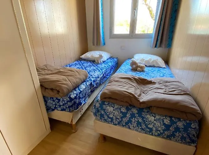 Κάμπινγκ Le 4*