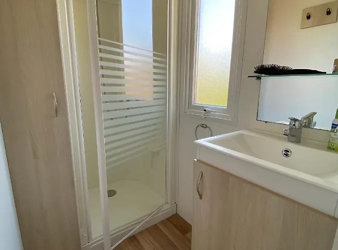 Κάμπινγκ Le Ρουαγιάν