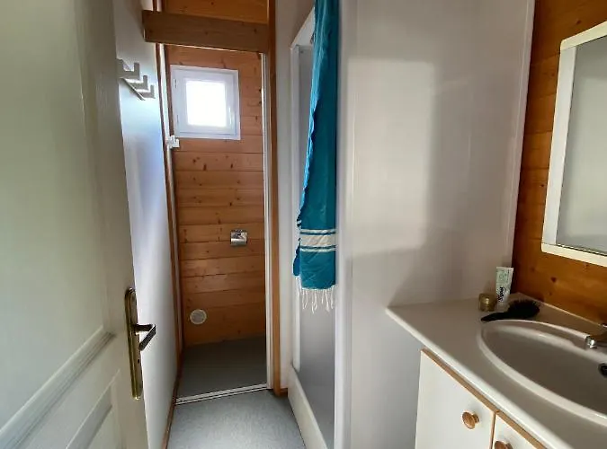 Κάμπινγκ Le 4*