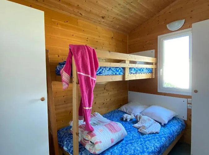 Κάμπινγκ Le 4*