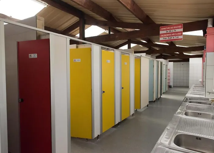 Κάμπινγκ Le Ρουαγιάν